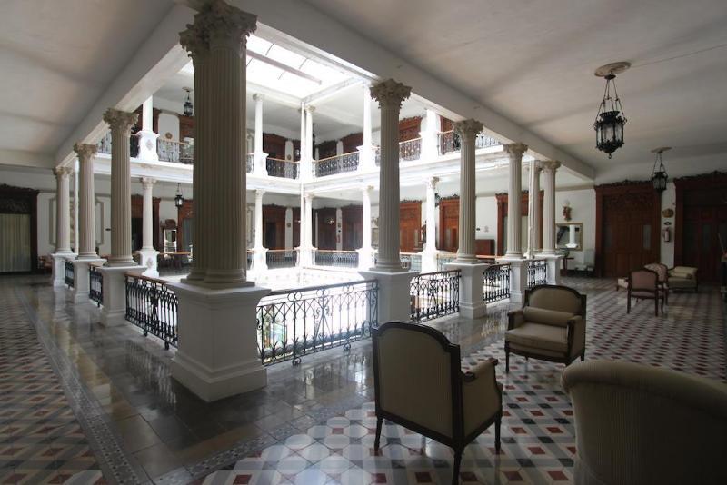 Hotel Gran Centenario Mérida Extérieur photo